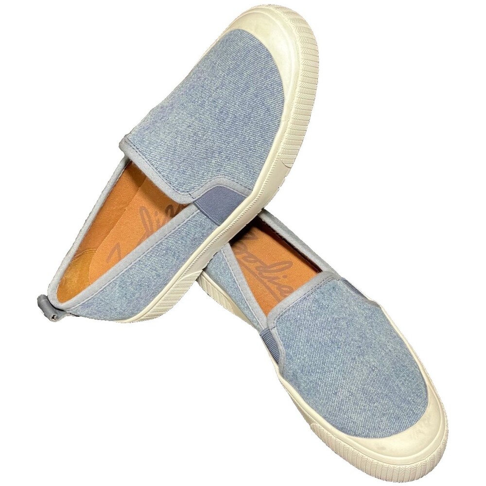 Zodiac Ciara Size 8 M Slip On Denim Indigo Blue Women's Sneakers